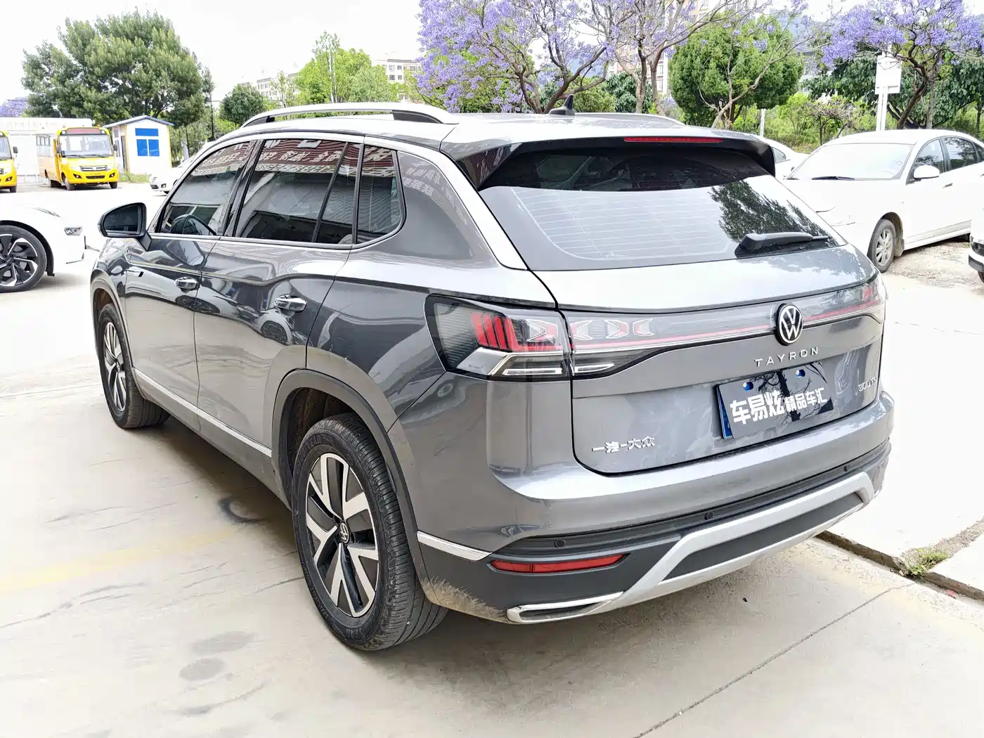 Volkswagen Tayron 2023 300TSI 2WD Luxury Plus Advanced Edition фото 8