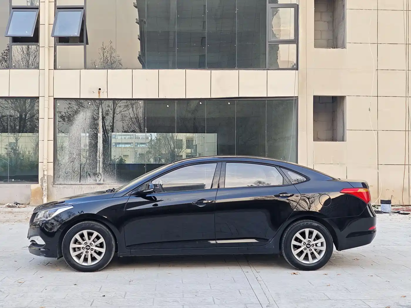Hyundai Mistra 2014 1.8L Manual Comfort GL фото 4
