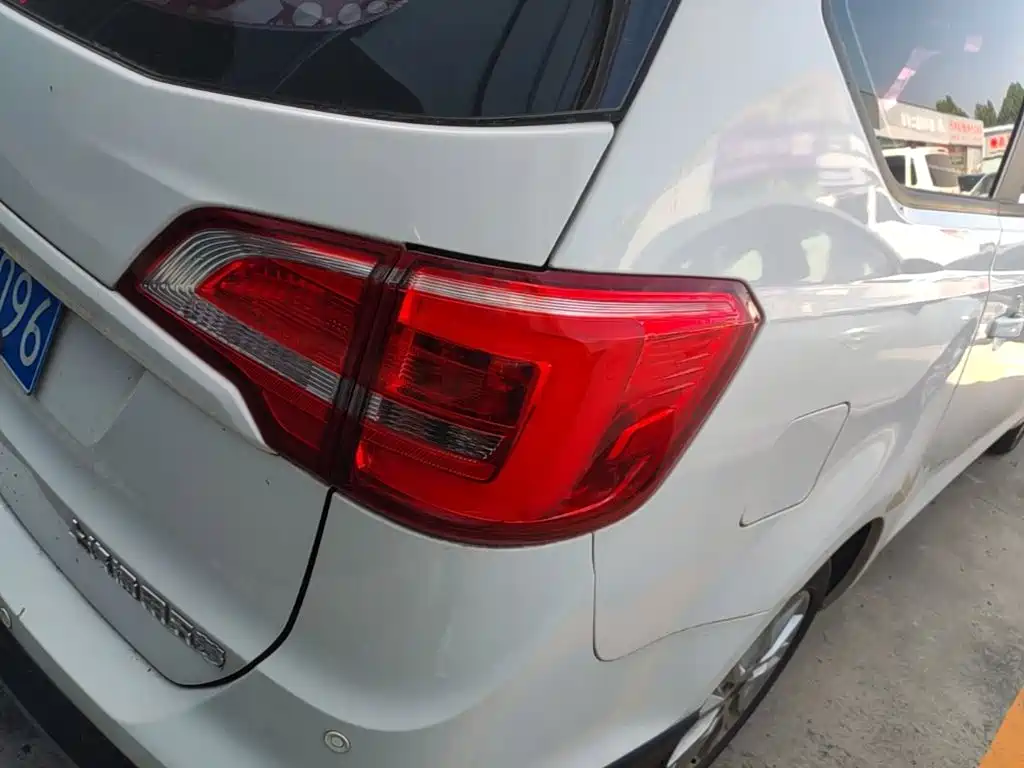Baojun 730 2019 2019 1.5L Manual Value Edition 7-Seater China VI