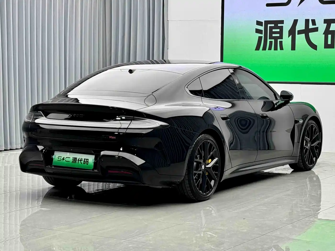 Xiaomi Auto Xiaomi SU7 2024 AWD Extended Range Advanced Smart Driving Max Edition фото 21