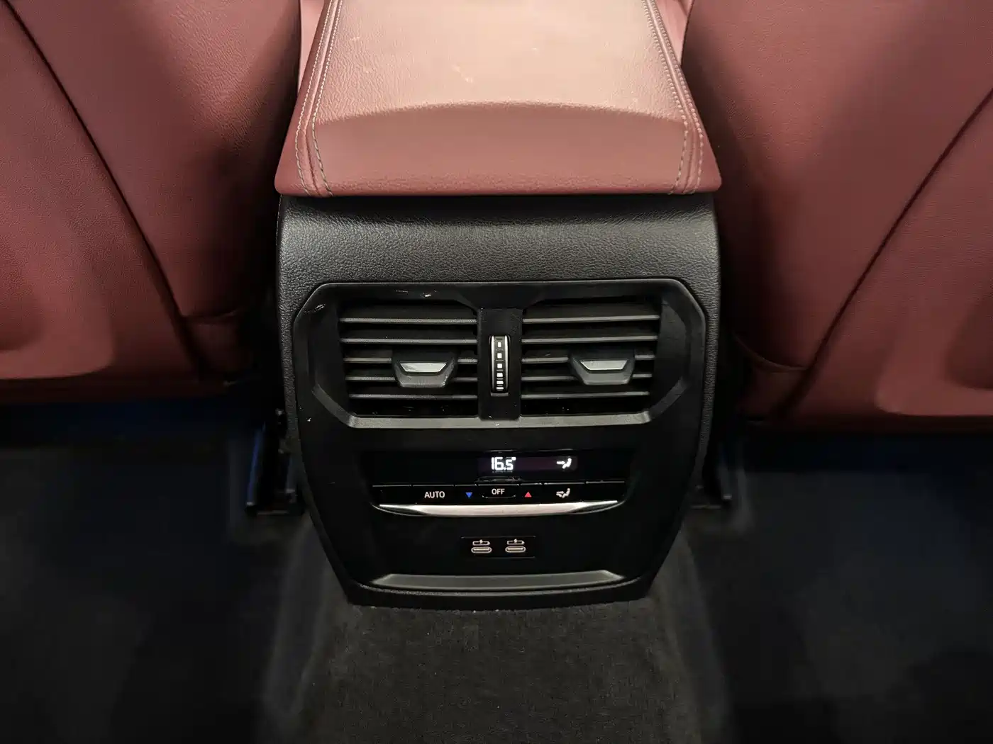 BMW 3 Series 2025 325Li M Sport Package фото 20