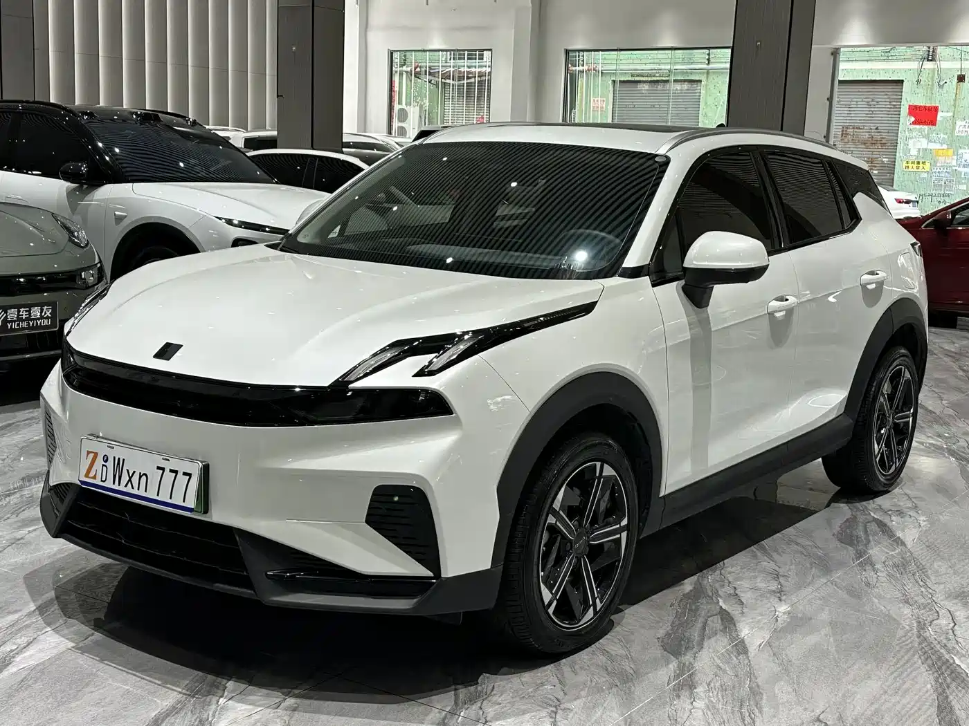 Lynk & Co 06 EM-P 2023