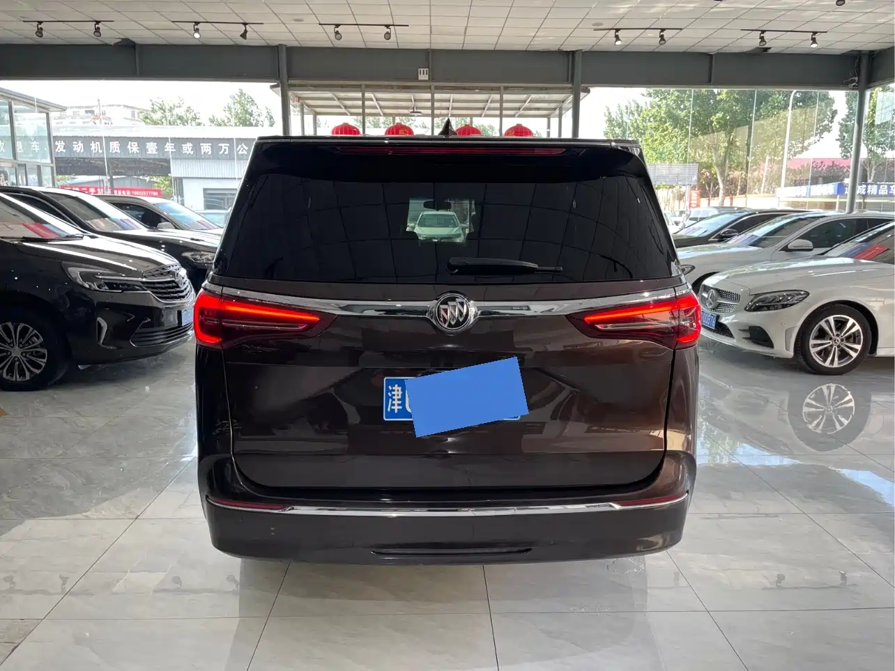 Buick GL8 2021 ES Landlord 653T Comfort фото 8