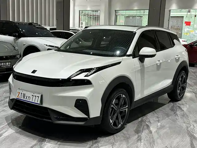 Lynk & Co 06 EM-P 2024