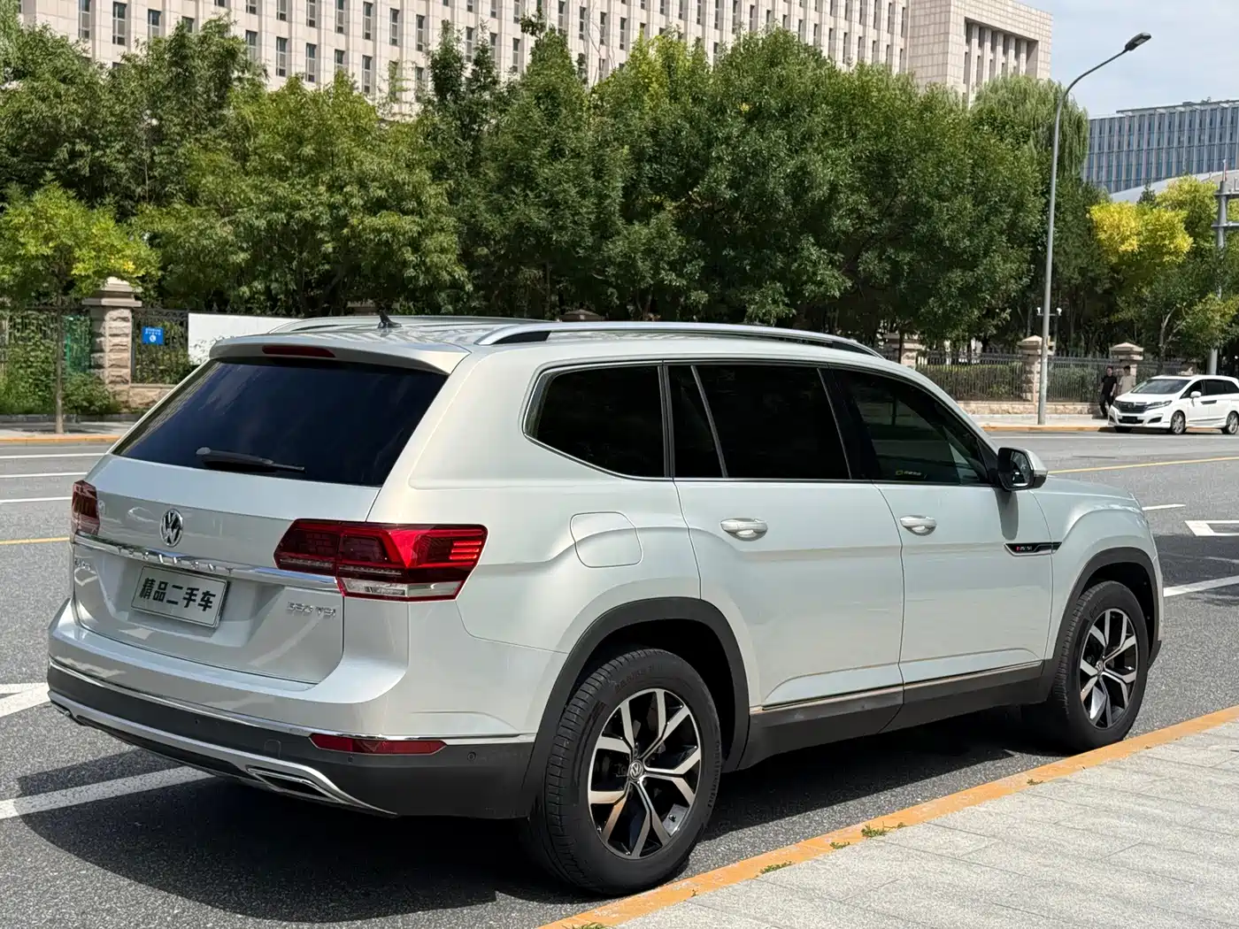 Фото 7 - Volkswagen Teramont