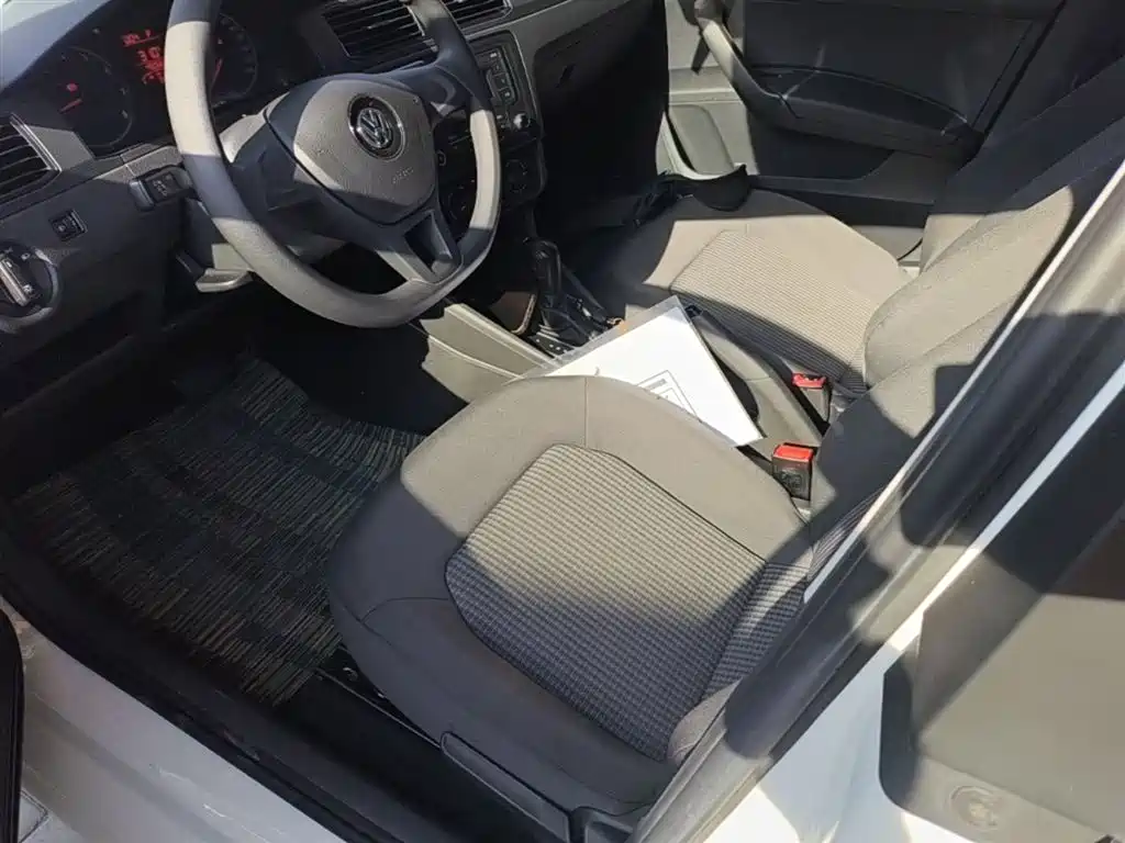 Volkswagen Santana 2018 1.5L Automatic Trend Edition фото 15