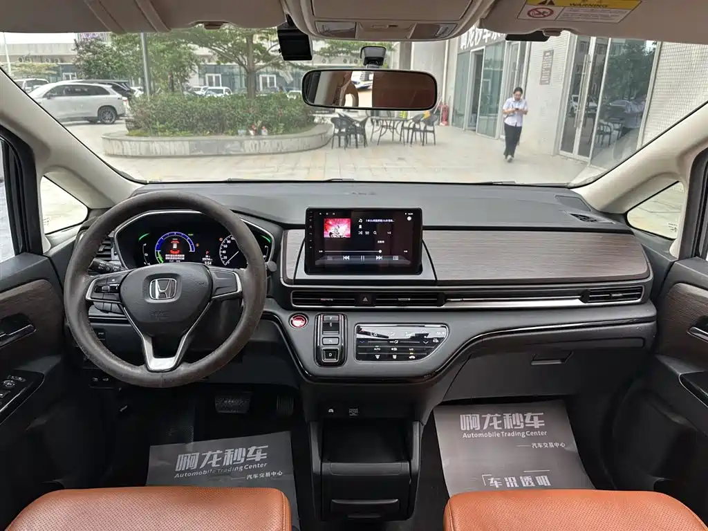 Honda Odyssey 2022 2.0L e:HEV Sharp·Enjoyment Edition фото 7