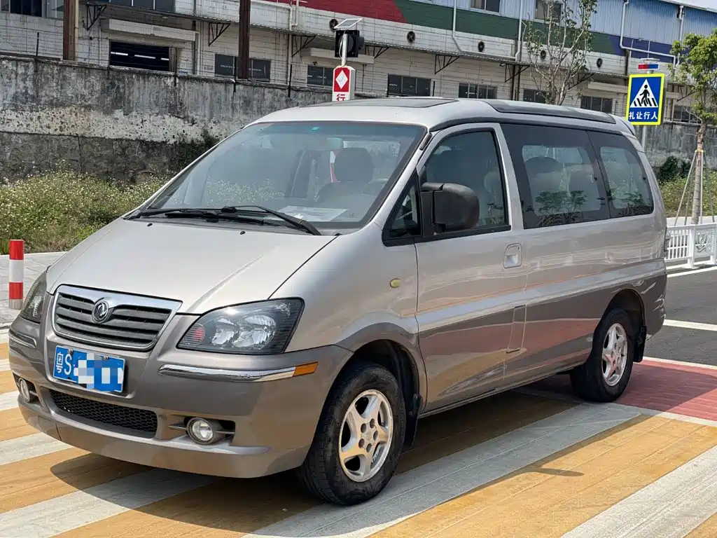 Dongfeng Fengxing Lingzhi 2008 — пригон из Китая
