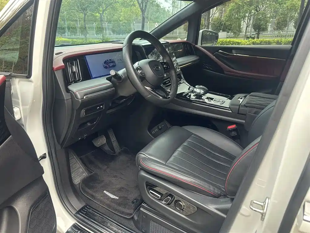 GAC Trumpchi Trumpchi M8 2023 Model Master Series Hybrid Ultimate Edition фото 4