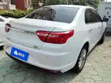 Фото 3 - Geely Vision