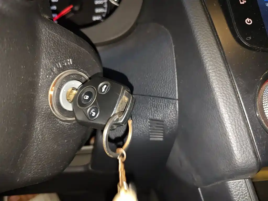 Subaru XV 2016 Model 2.0i Comfort Navigation Edition фото 12