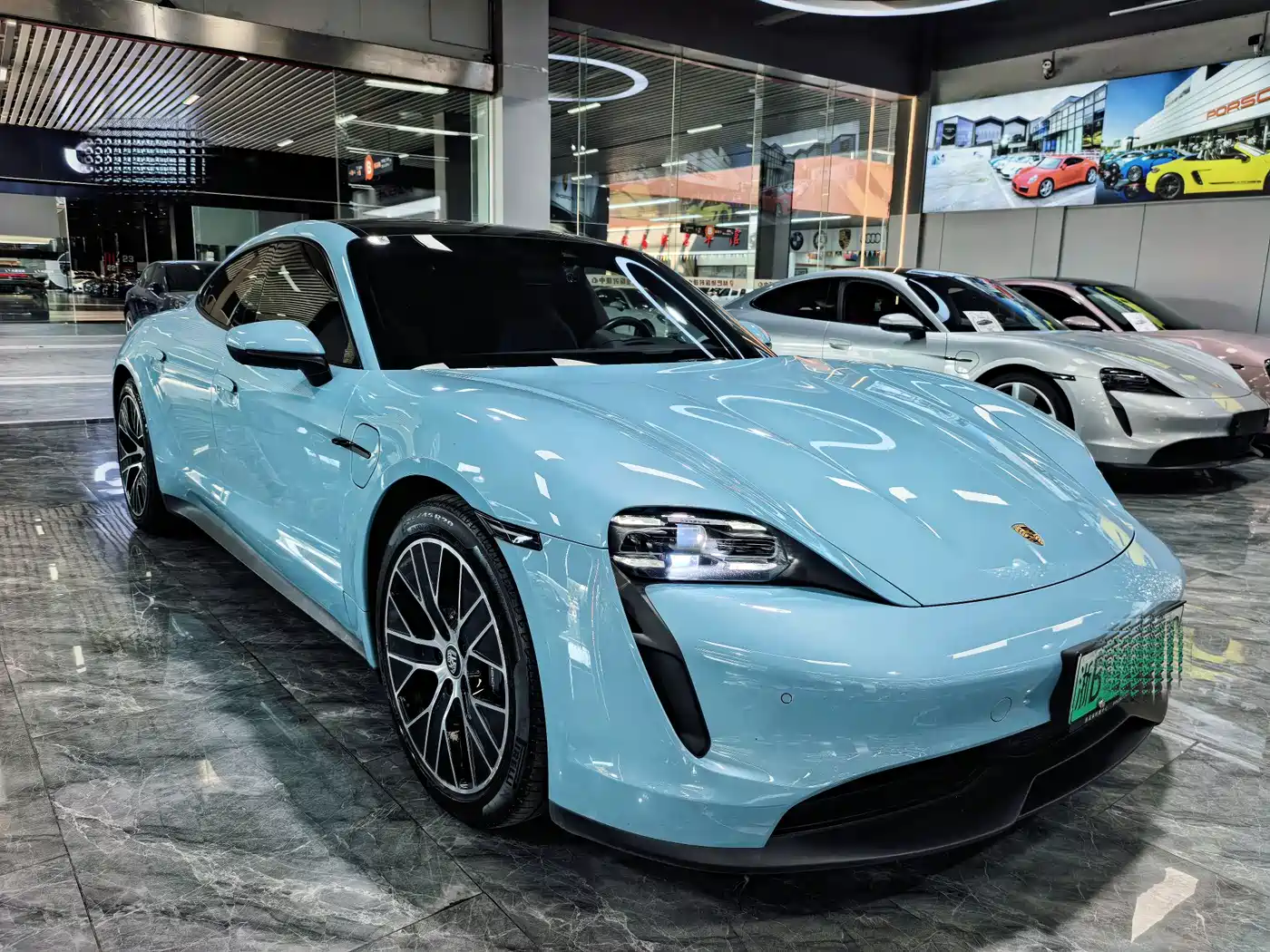 Porsche Taycan 2024 2022 Facelift Taycan