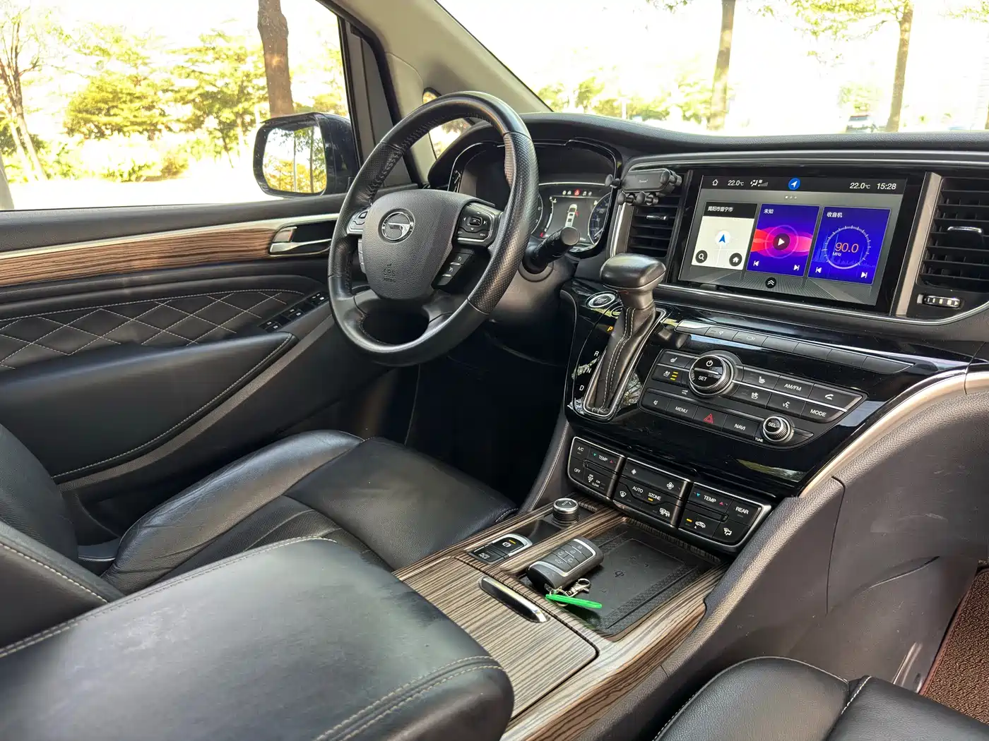 GAC Trumpchi Trumpchi M8 2020 Pilot 390T Ultimate Edition фото 12