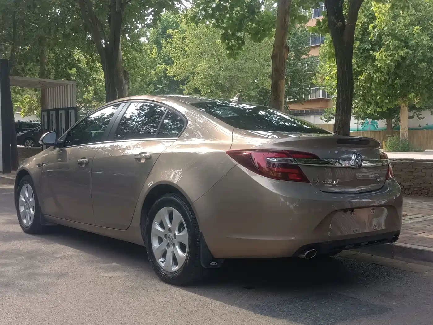 Buick Regal 2015 1.6T Elite Tech Edition фото 8