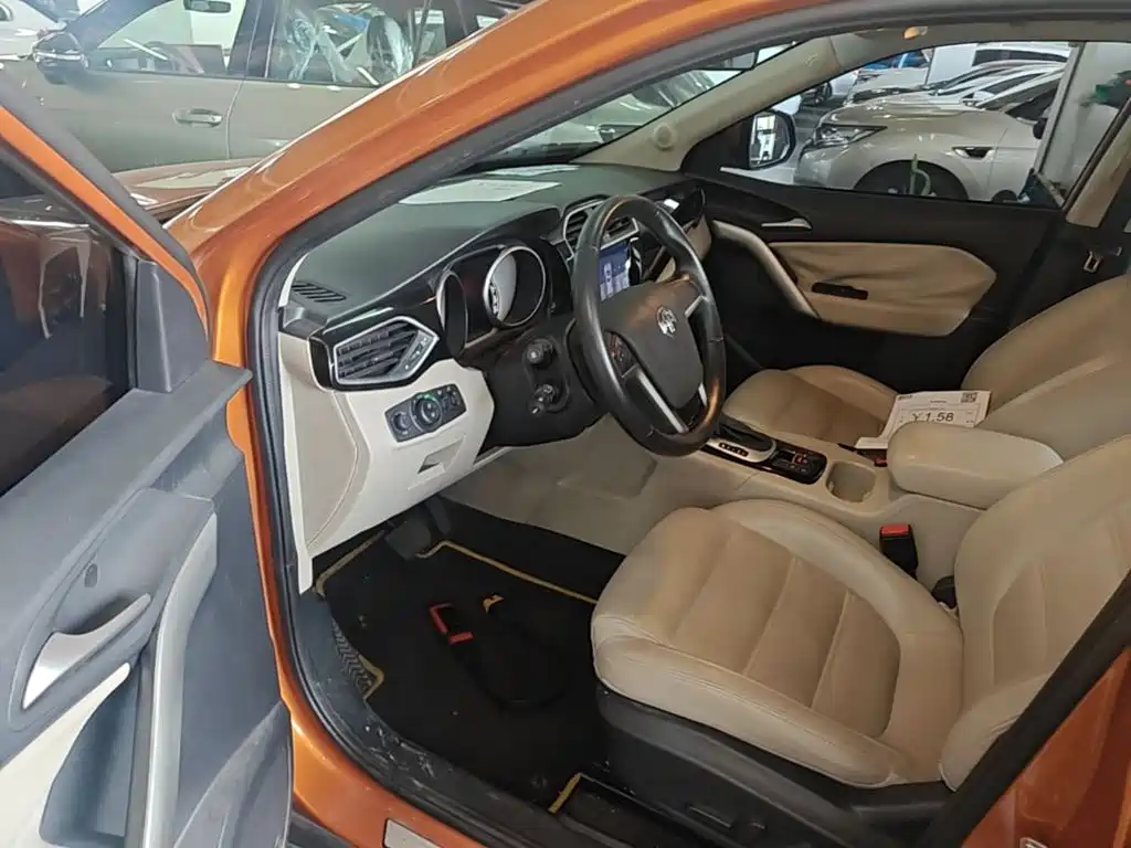 MG Roewe RX5 2015 2015 1.5TGI TST Luxury Edition