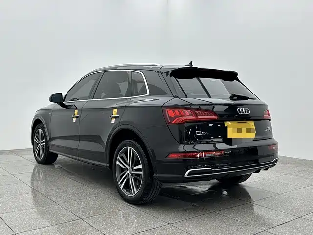 Audi Q5L 2020 40 TFSI Prestige Fashion фото 4