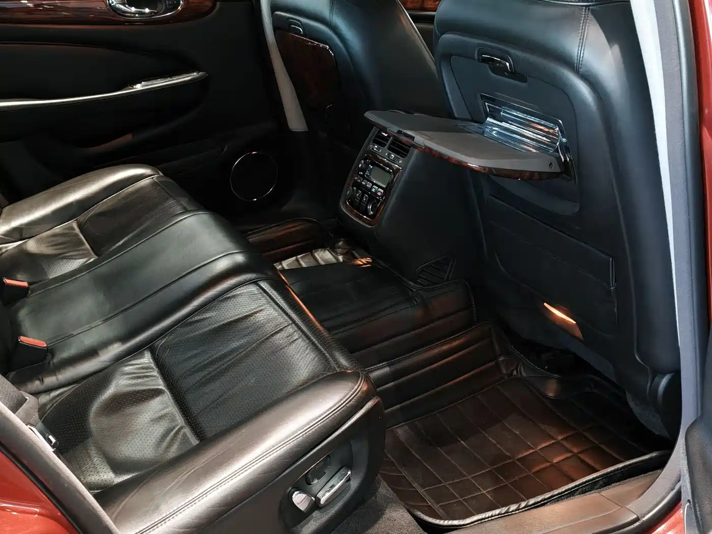 Jaguar XJ 2007 Model XJ6L 3.0 Royal Long Wheelbase фото 9