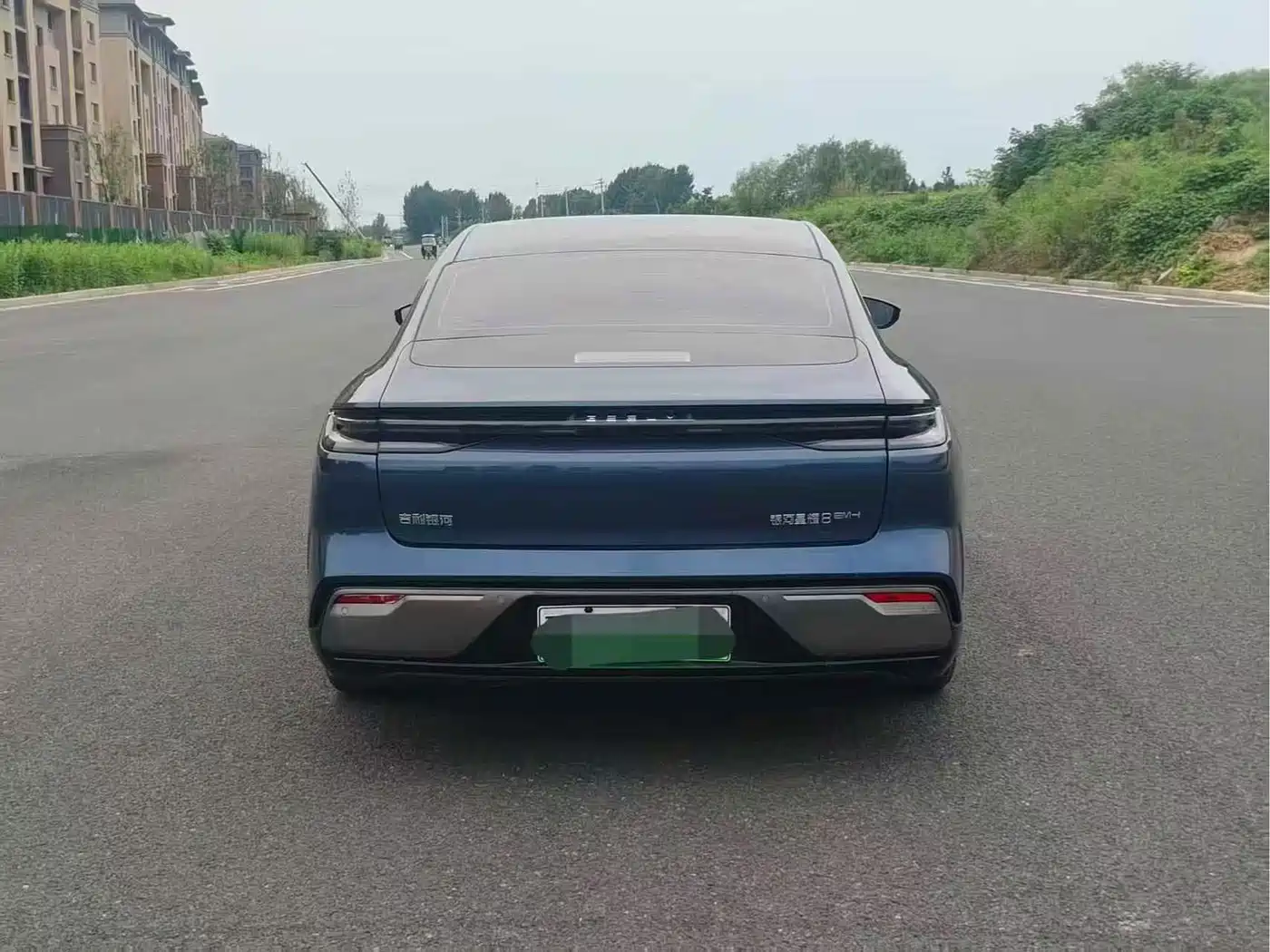 Geely Galaxy Galaxy Xingyao 8 2025 2025 130km EM-i Premium Edition