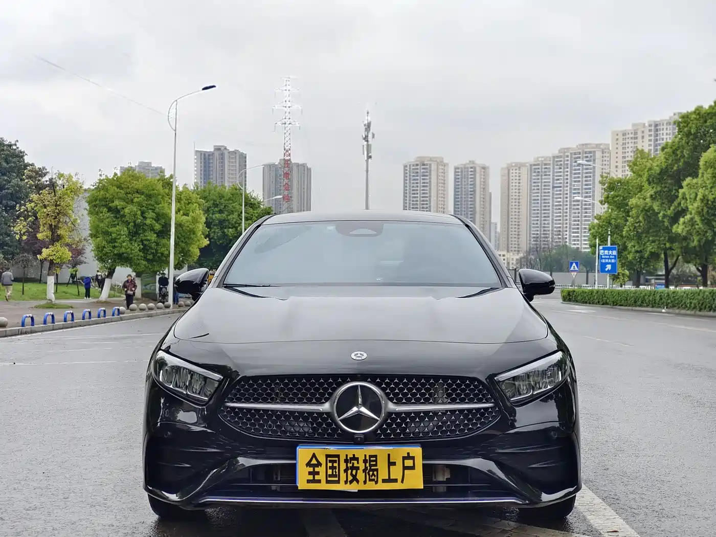 Mercedes-Benz A-Class 2024 A 200 L Fashion Edition фото 2