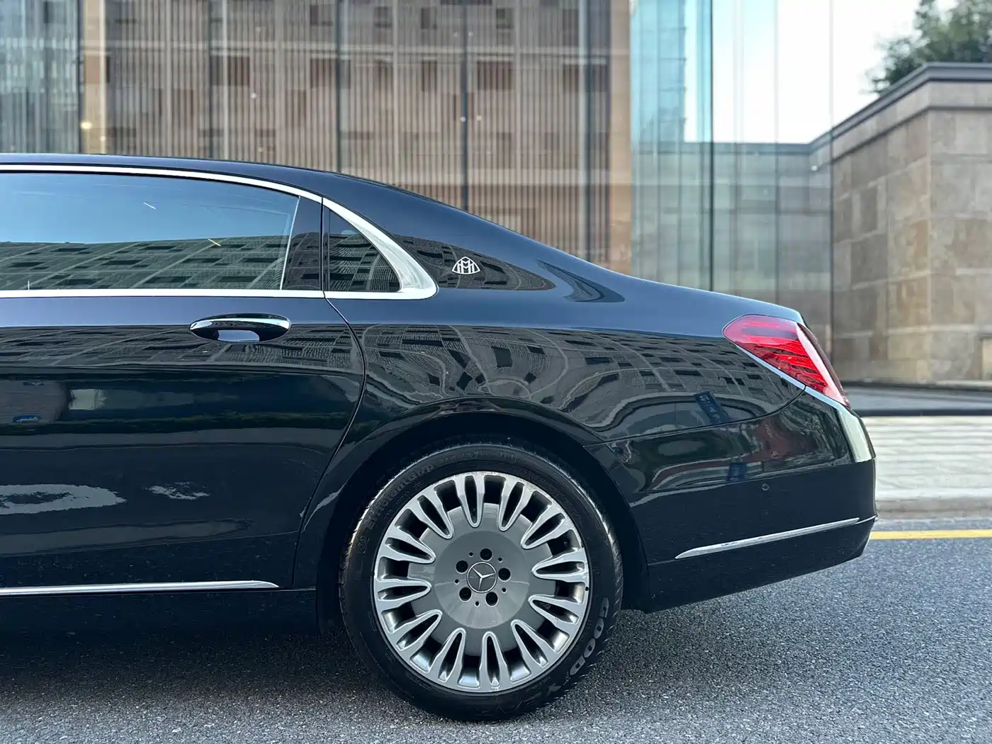 Mercedes-Benz Maybach S-Class 2017 S 400 4MATIC фото 18