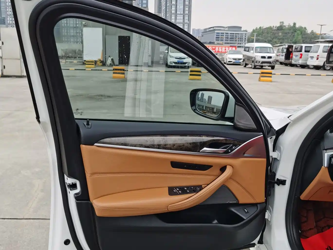 BMW 5 Series 2018 530Li Leading M Sport Package фото 8