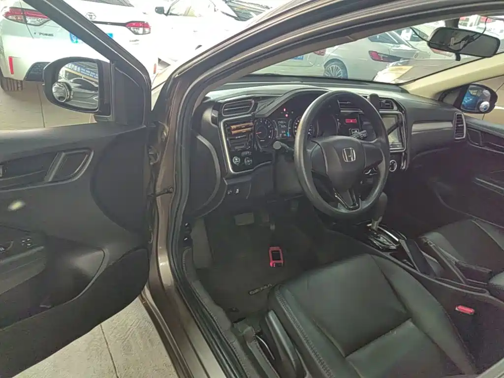 Honda Gienia 2017 2017 1.5L CVT Comfort Edition
