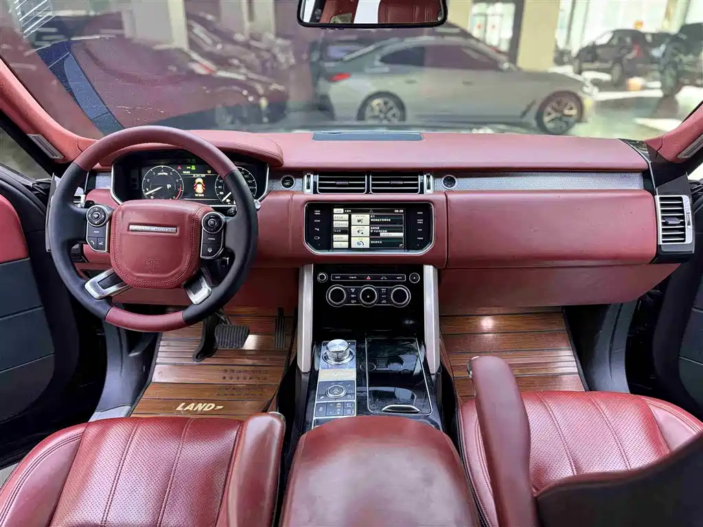 Land Rover Range Rover 2014 3.0 SC V6 Vogue фото 15