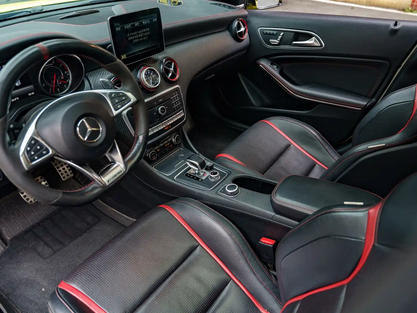 Mercedes-Benz A-Class AMG (Import) 2017 Facelift AMG A 45 4MATIC фото 7