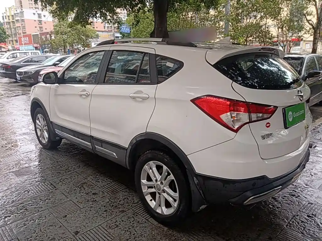 Фото 5 - Haima S5