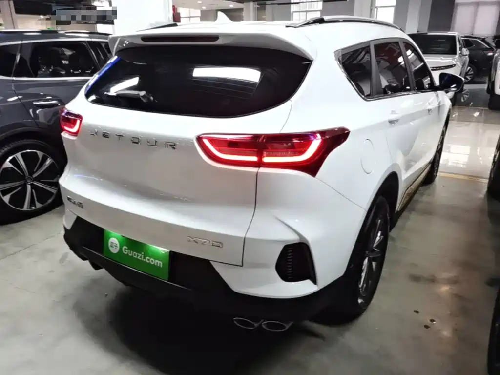 Фото 7 - Jetour X70
