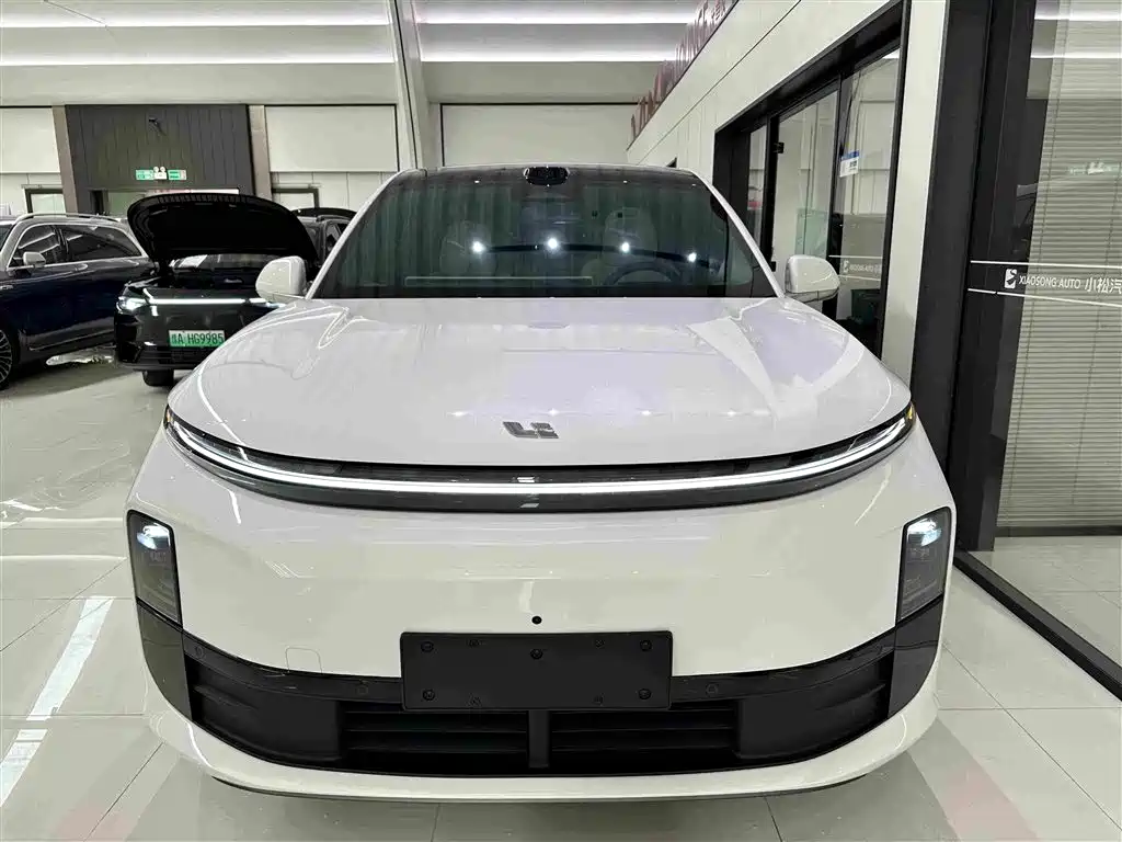 2026 Li Auto L6