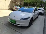 Фото 2 - Tesla Model 3