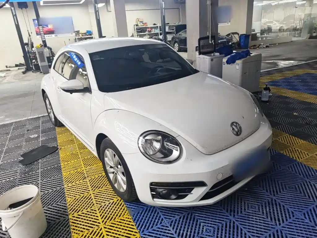 Volkswagen Beetle 2019 2018 180TSI Easy Joy Edition