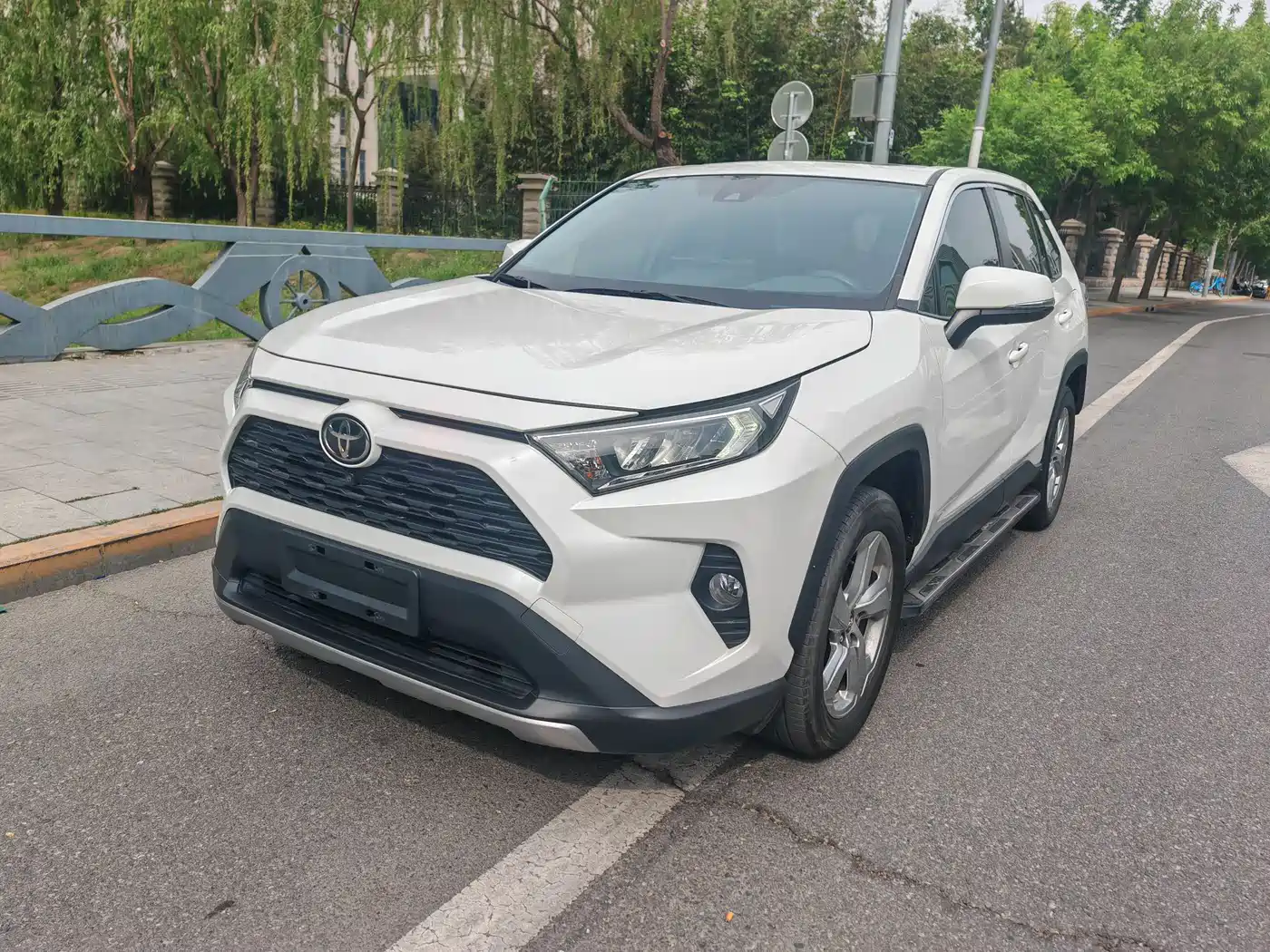 Toyota RAV4 Rongfang 2021 2.0L CVT 2WD Trend PLUS