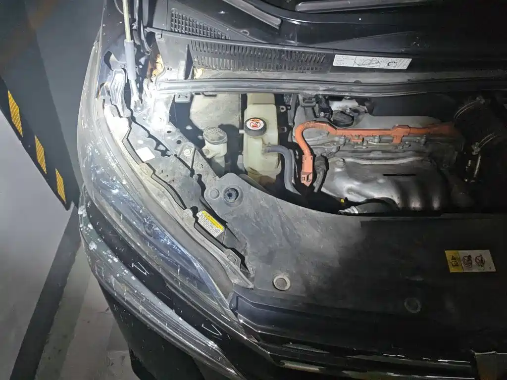 Photo 21 - Toyota Vellfire