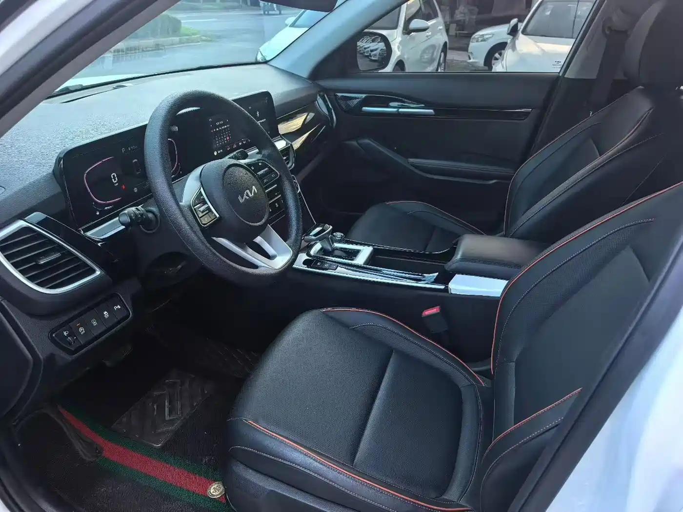Kia Seltos 2024 2023 1.5L CVT Luxury Edition