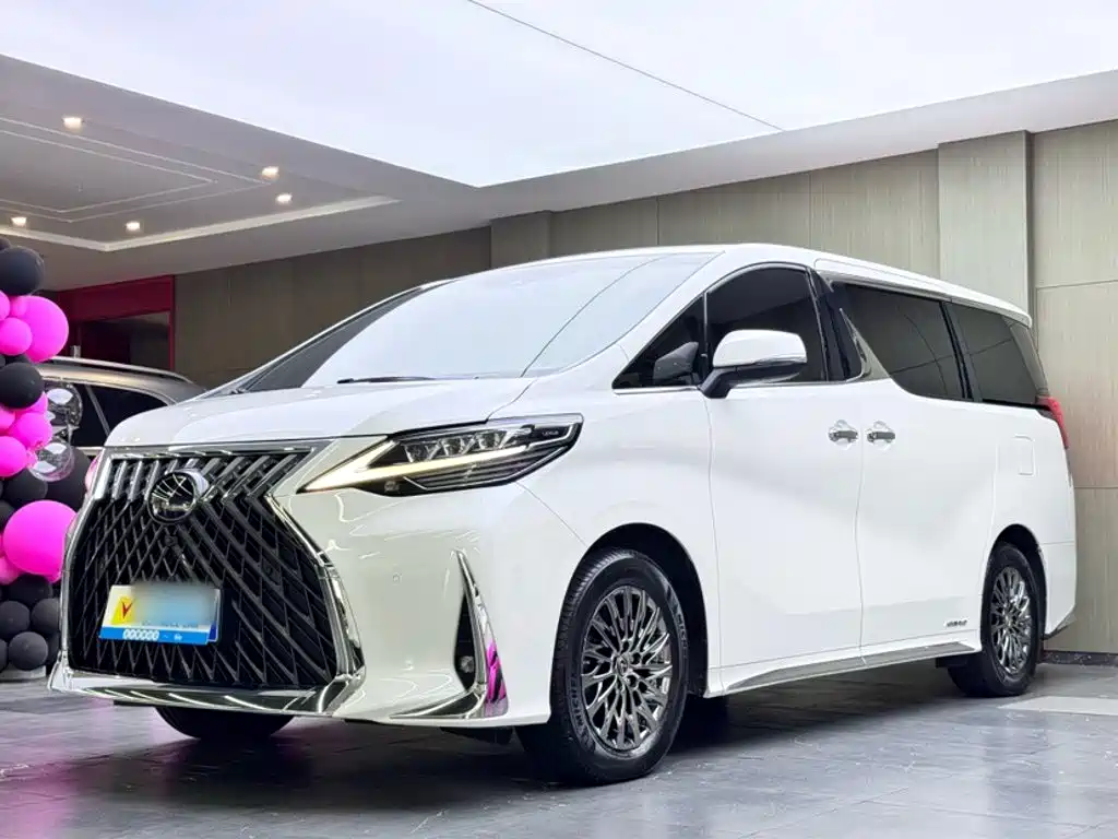 Lexus LM 2021 2020 300h 4-Seat Imperial Edition