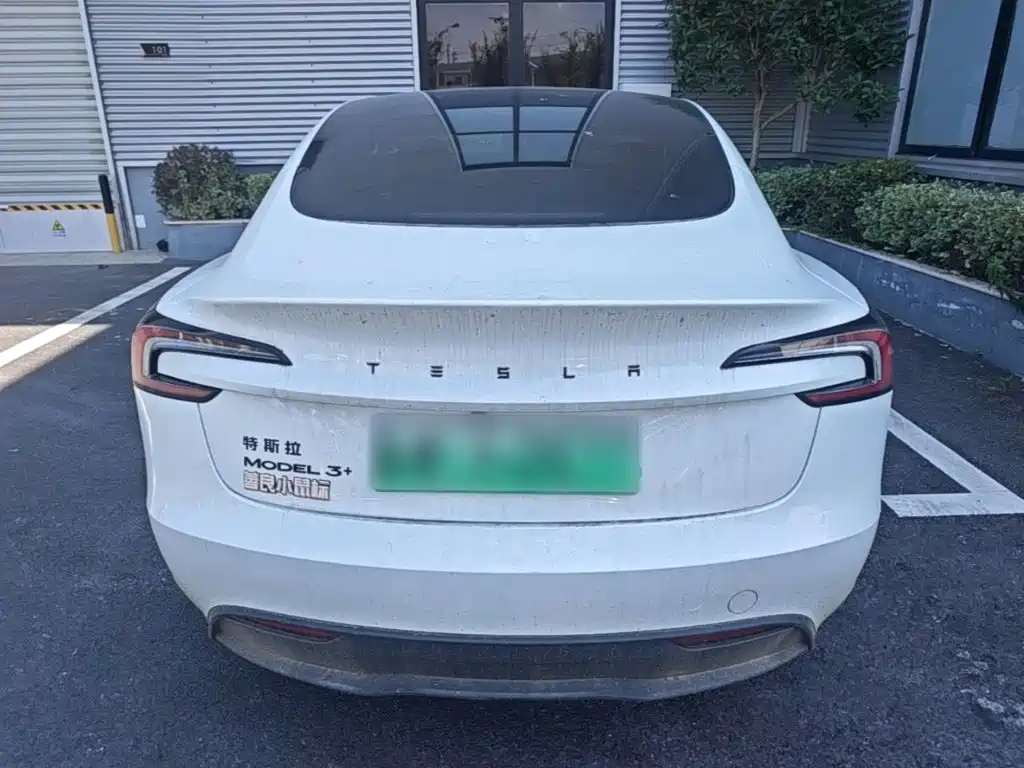 Tesla Model 3 2026 2025 Model Year Facelift Long Range All-Wheel Drive