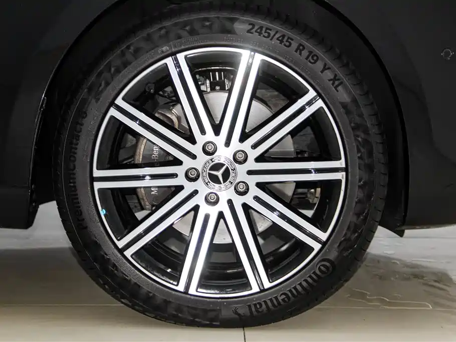 Mercedes-Benz V-Class 2022 V 260 L Long Wheelbase Luxury Edition фото 12