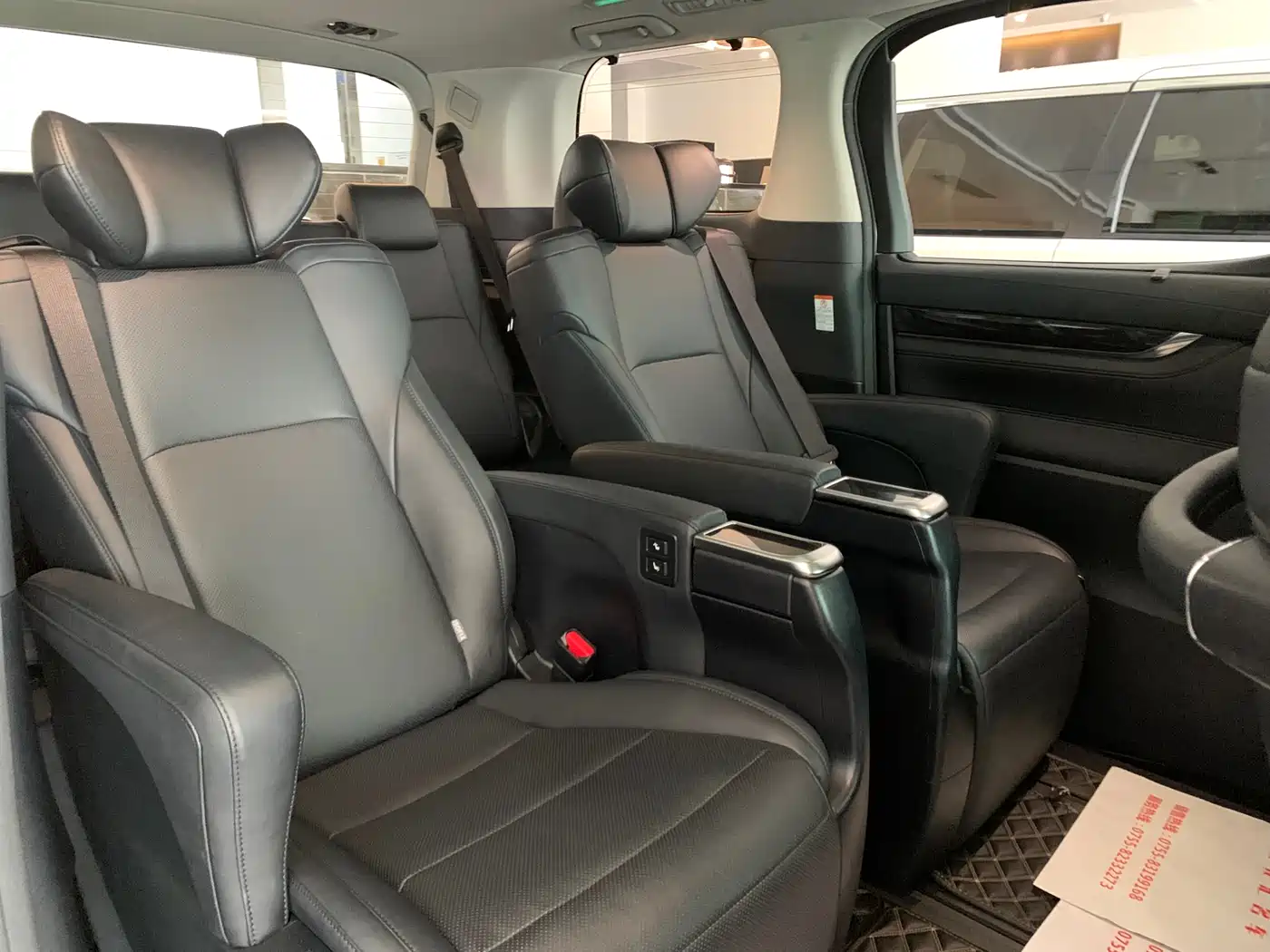Toyota Alphard 2019 Hybrid 2.5L Premium Edition фото 7