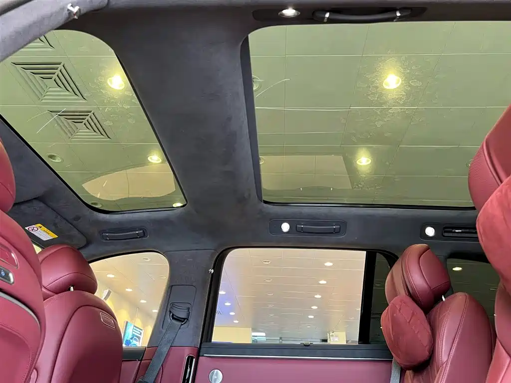 AITO Wenjie AITO M8 2025 Model Extended Range Max+ Edition 53.4kWh 6-Seater фото 30