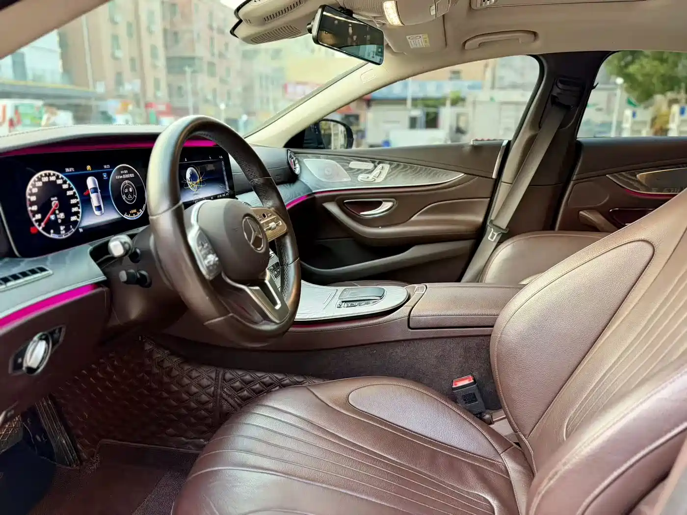 MERCEDES-BENZ CLS
