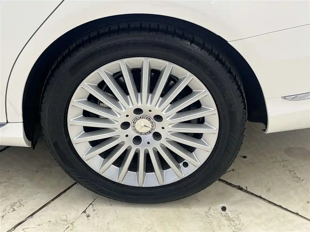 Mercedes-Benz C-Class 2015 C 200 L фото 8