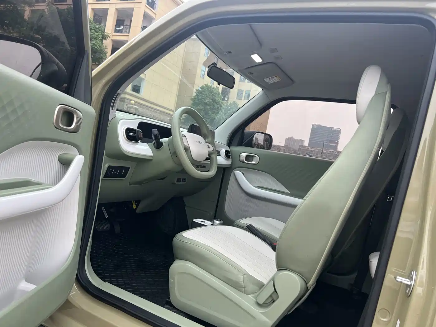 Фото 4 - Geely Galaxy Panda
