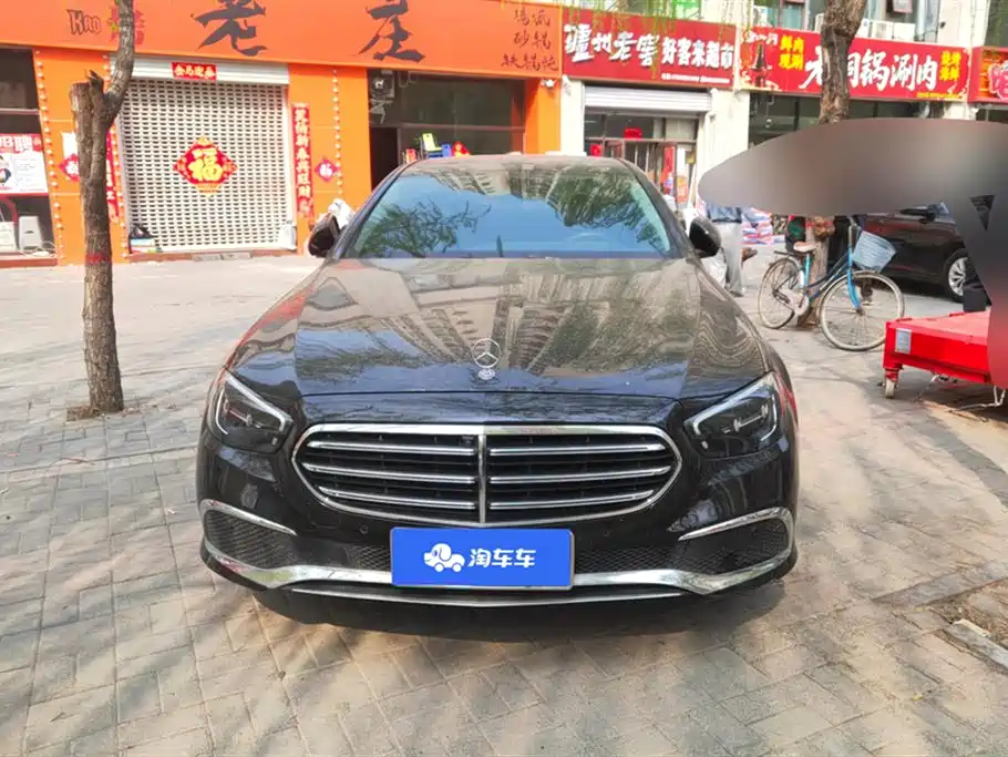 MERCEDES-BENZ E CLASS