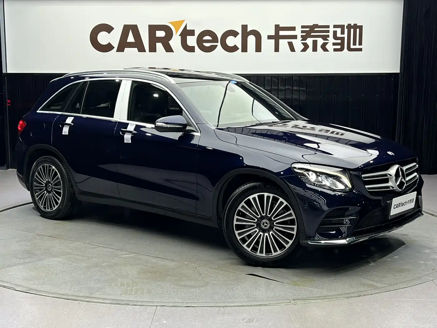 Mercedes-Benz GLC 2018 Facelift GLC 260 4MATIC Dynamic фото 4