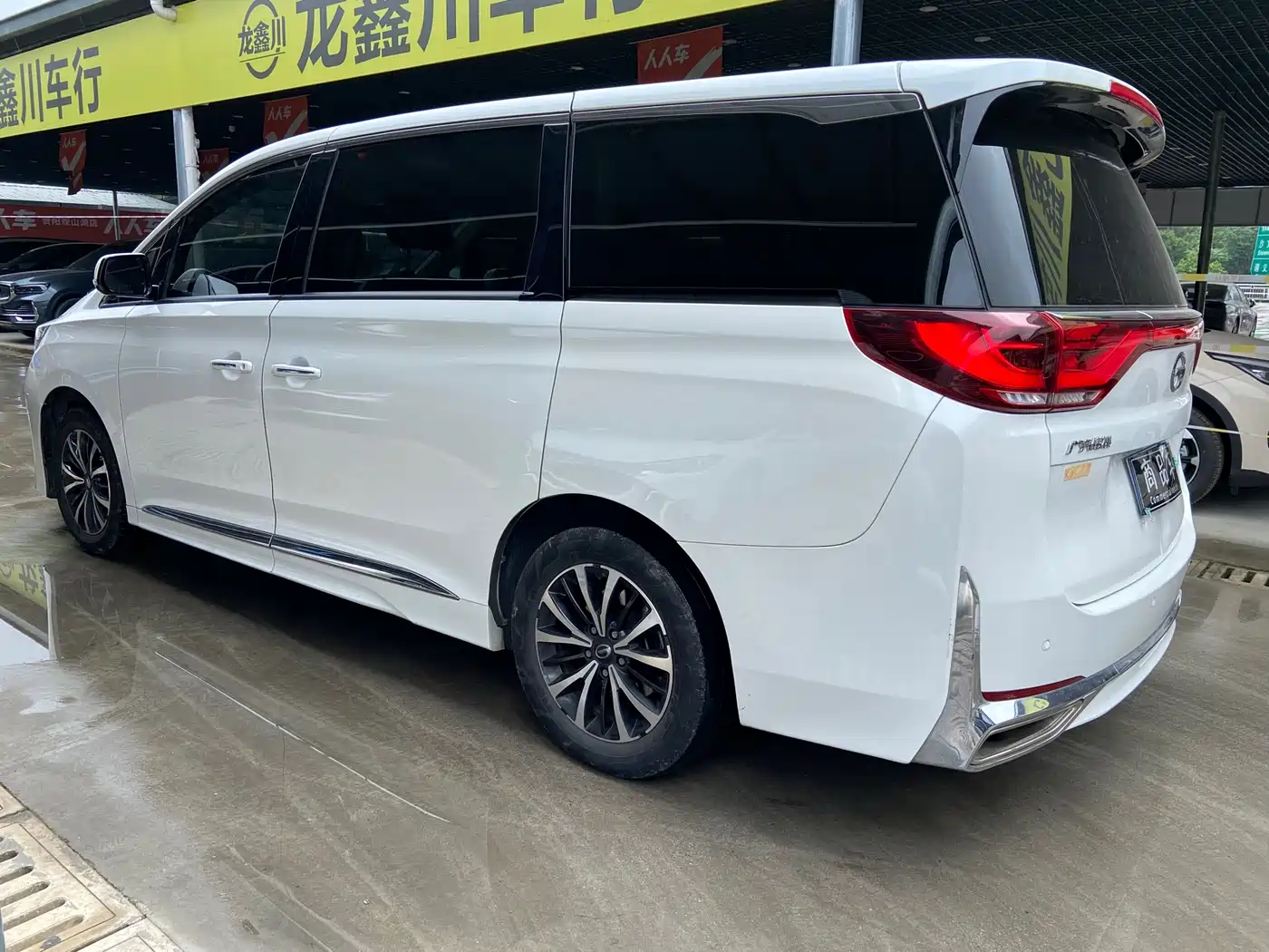 GAC Trumpchi Trumpchi M8 2021 Leading Show Series 390T Ultimate Edition фото 17