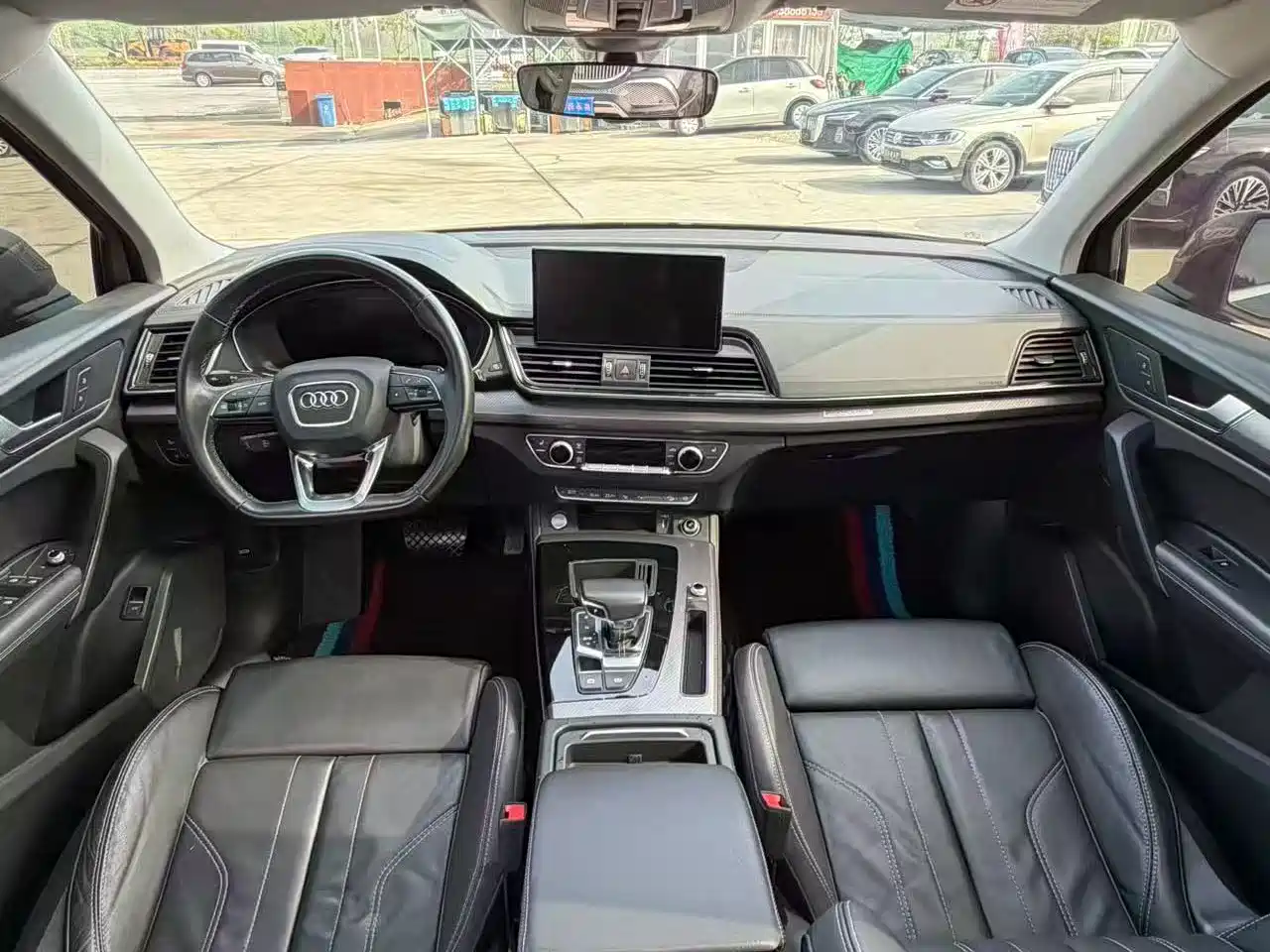 Audi Q5L 2022 40T Luxury Dynamic фото 6