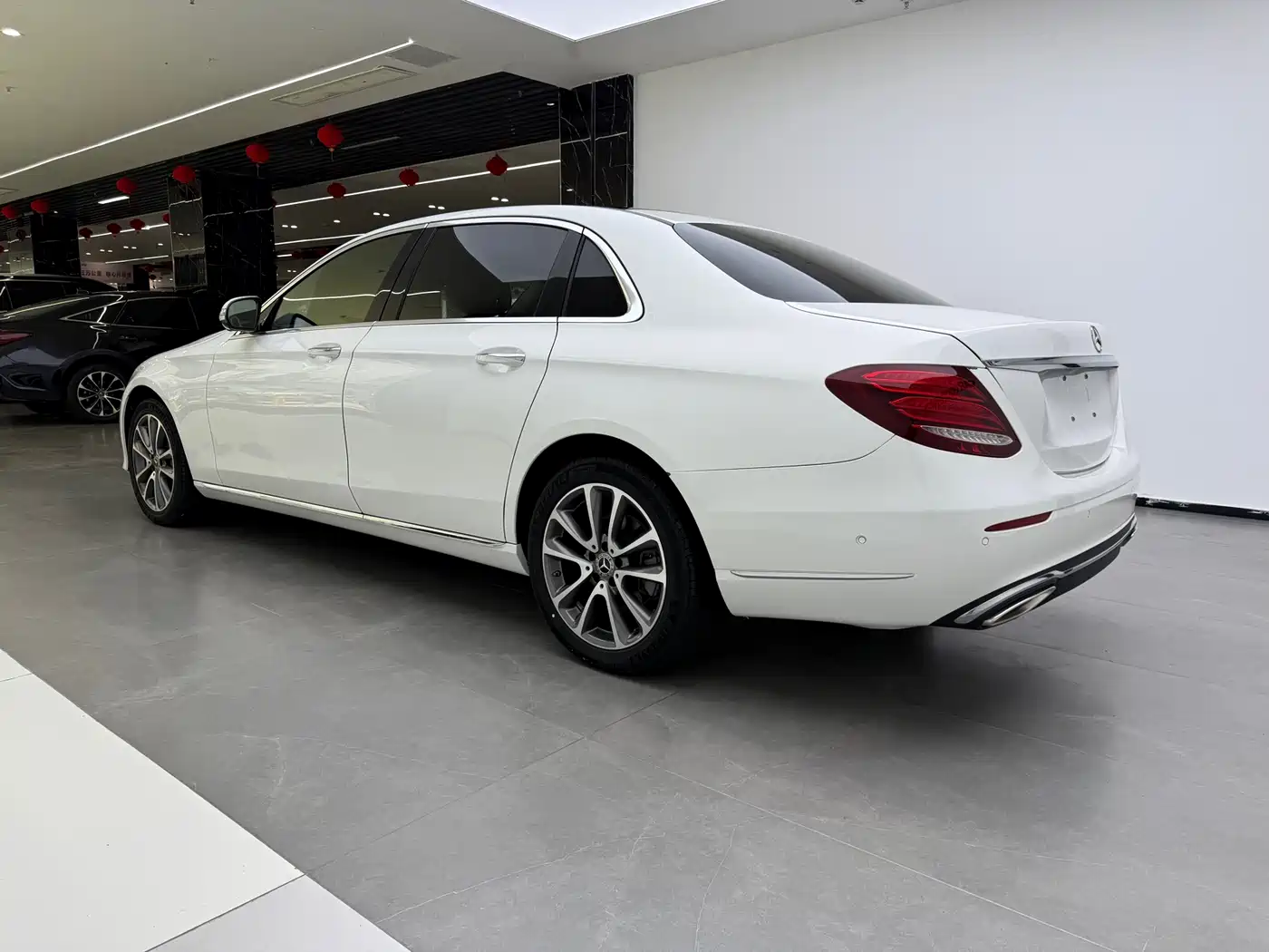 Mercedes-Benz E-Class 2019 Facelift E 300 L Fashion фото 4