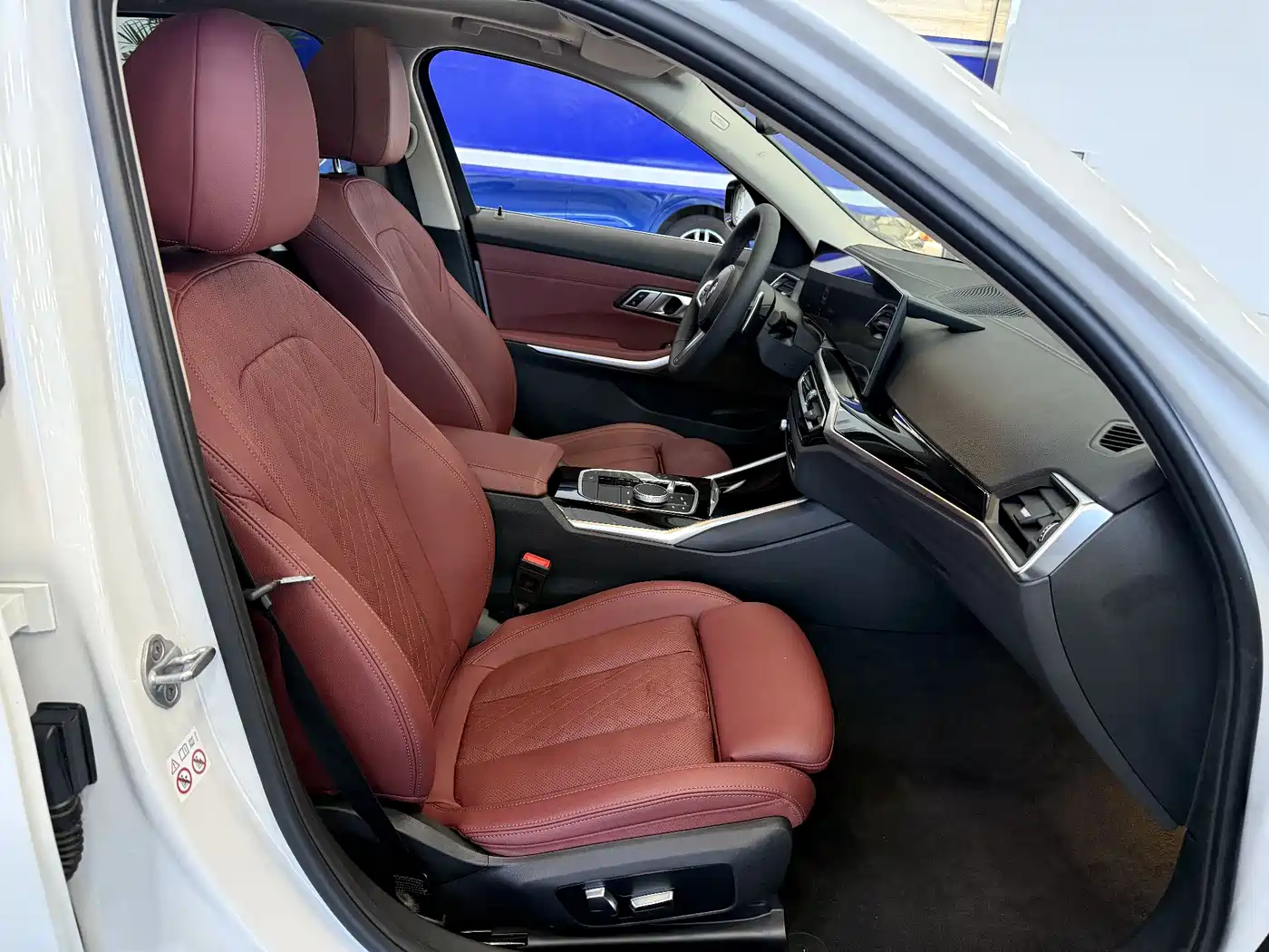 BMW 3 Series 2023 320Li M Sport Package фото 20